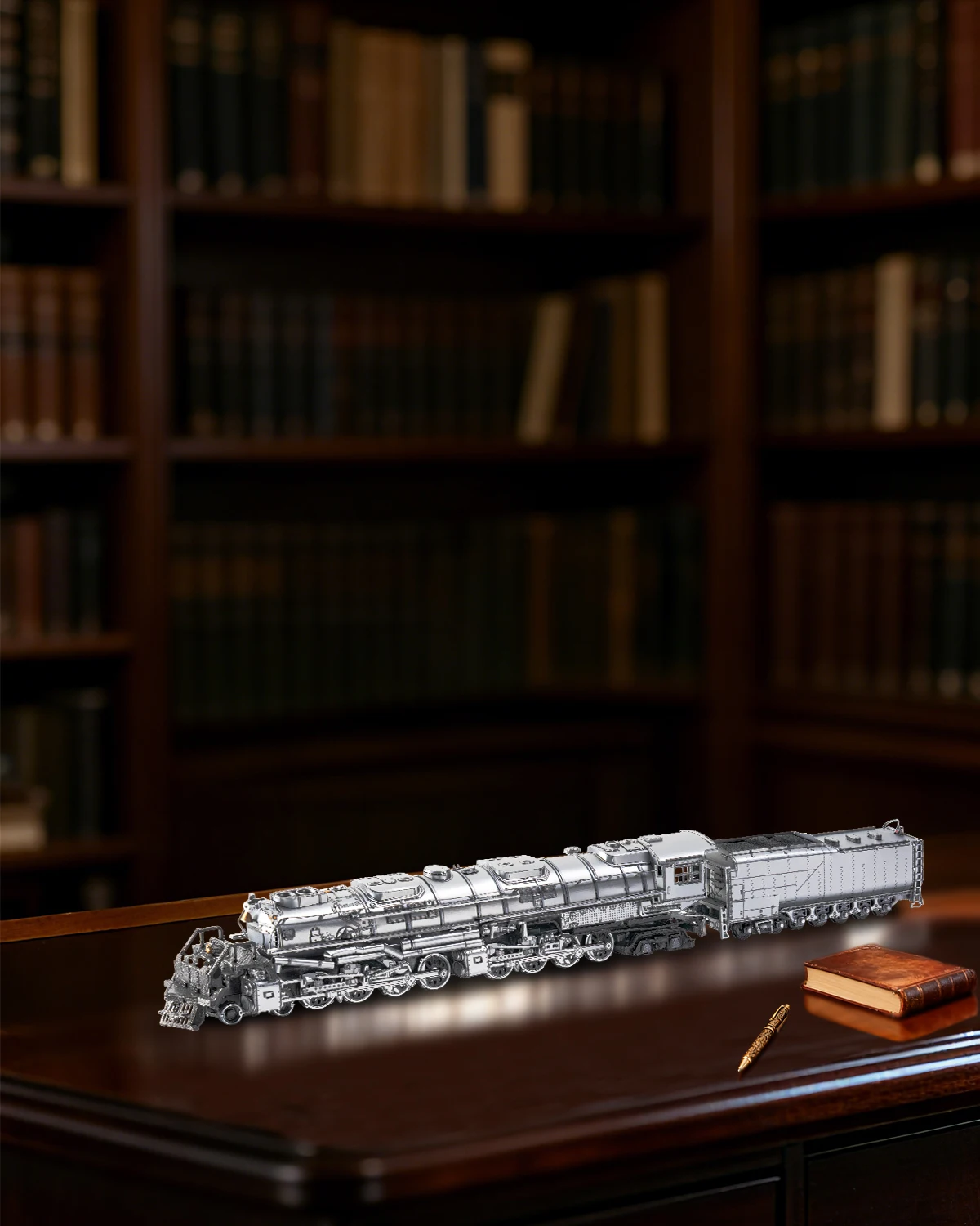 Colossus Steam Locomotiv - Image 2